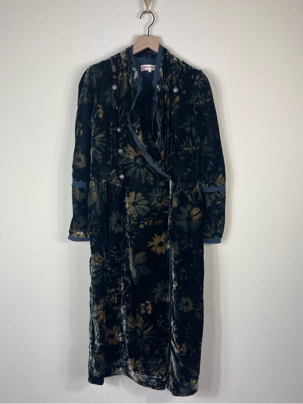 Free People Hazel Velvet Floral Duster Size Small - Picture 7 of 12